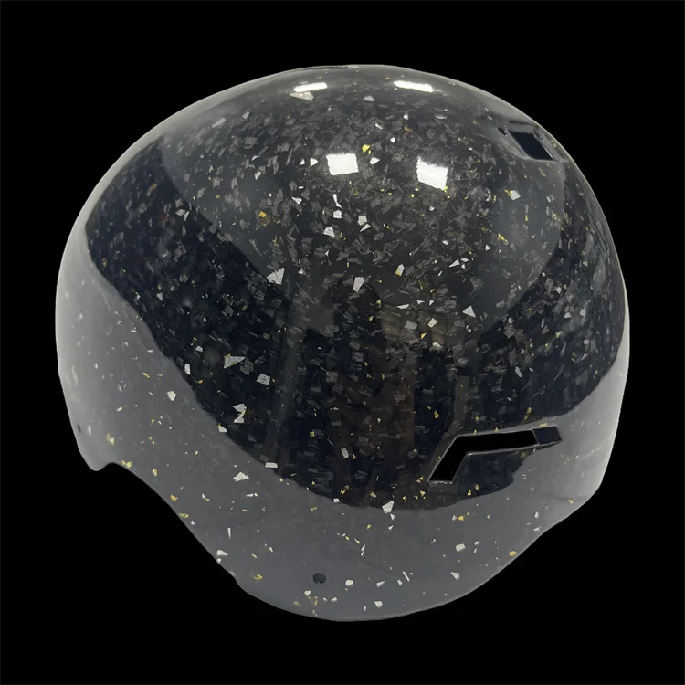 Casco da ciclismo regolabile in fibra di carbonio, colore e logo personalizzabili, equipaggiamento leggero e sicuro per bambini, ragazzi e adulti.