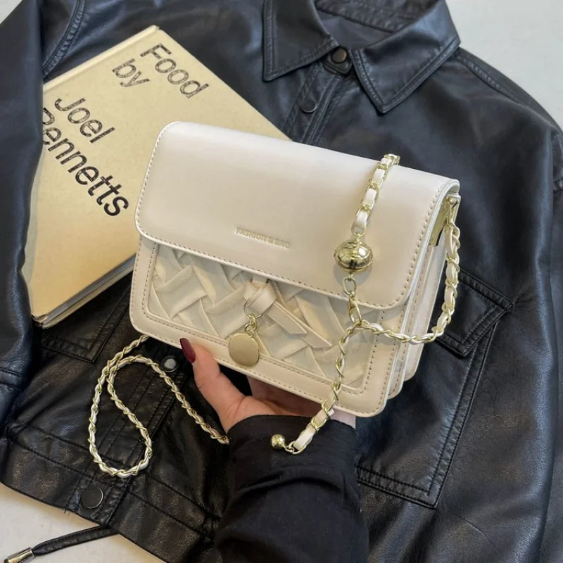 

Luxury Women's Tote Bag Made Of Peony-Patterned Leather Boasting Paris Spacious Soft Daily Modern Look​