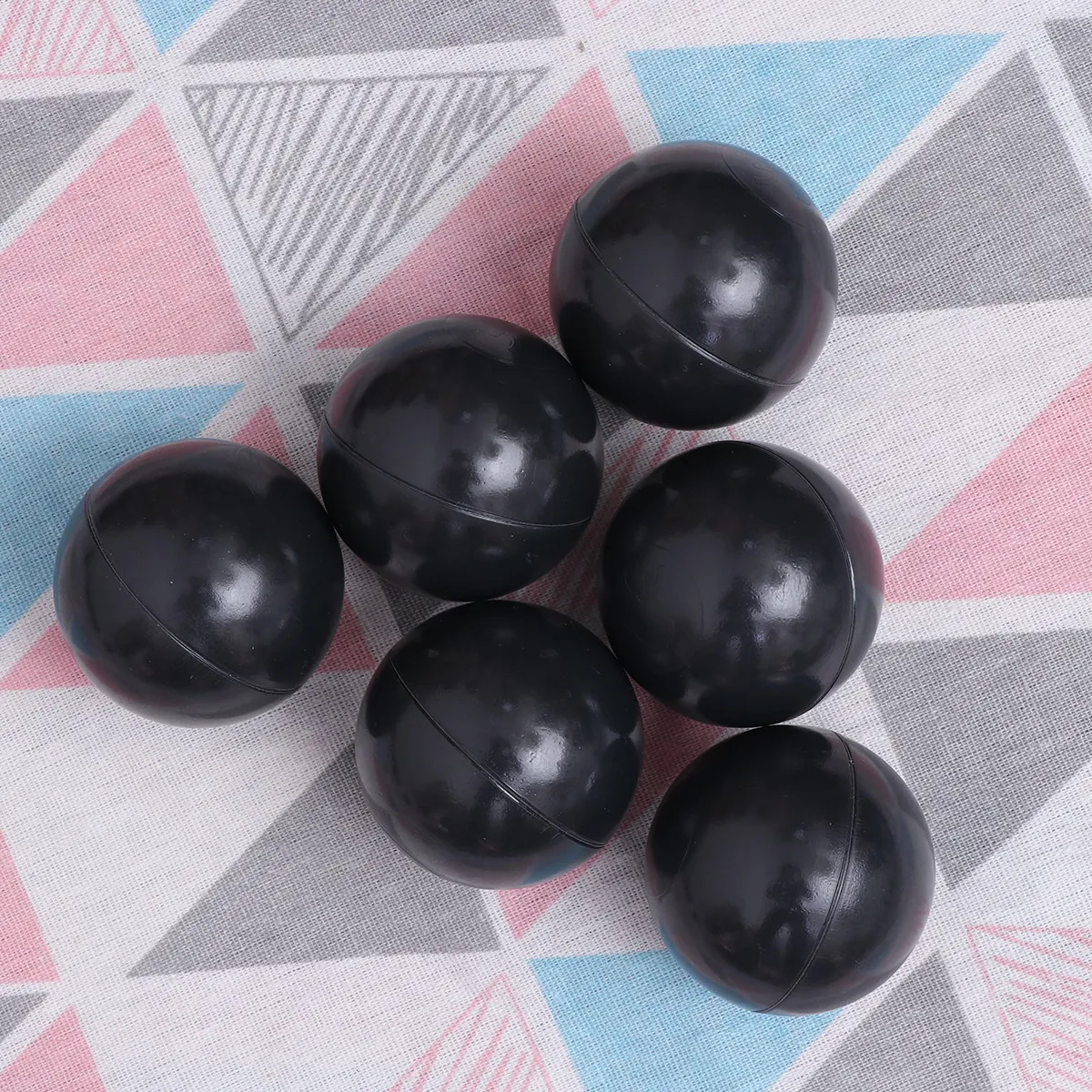 50 قطعة كرات بلاستيكية ناعمة صديقة للبيئة آمنة للأطفال، كرات للعب في حوض الكرات، بيت اللعب، حظيرة اللعب، لتنسيق حركة اليد والعين، لعبة أطفال