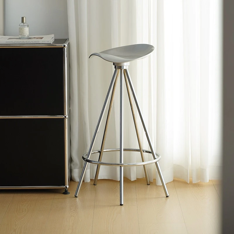 

Nordic metal creative bar chair bar commercial high stool retro loft industrial style front desk Internet celebrity high chair