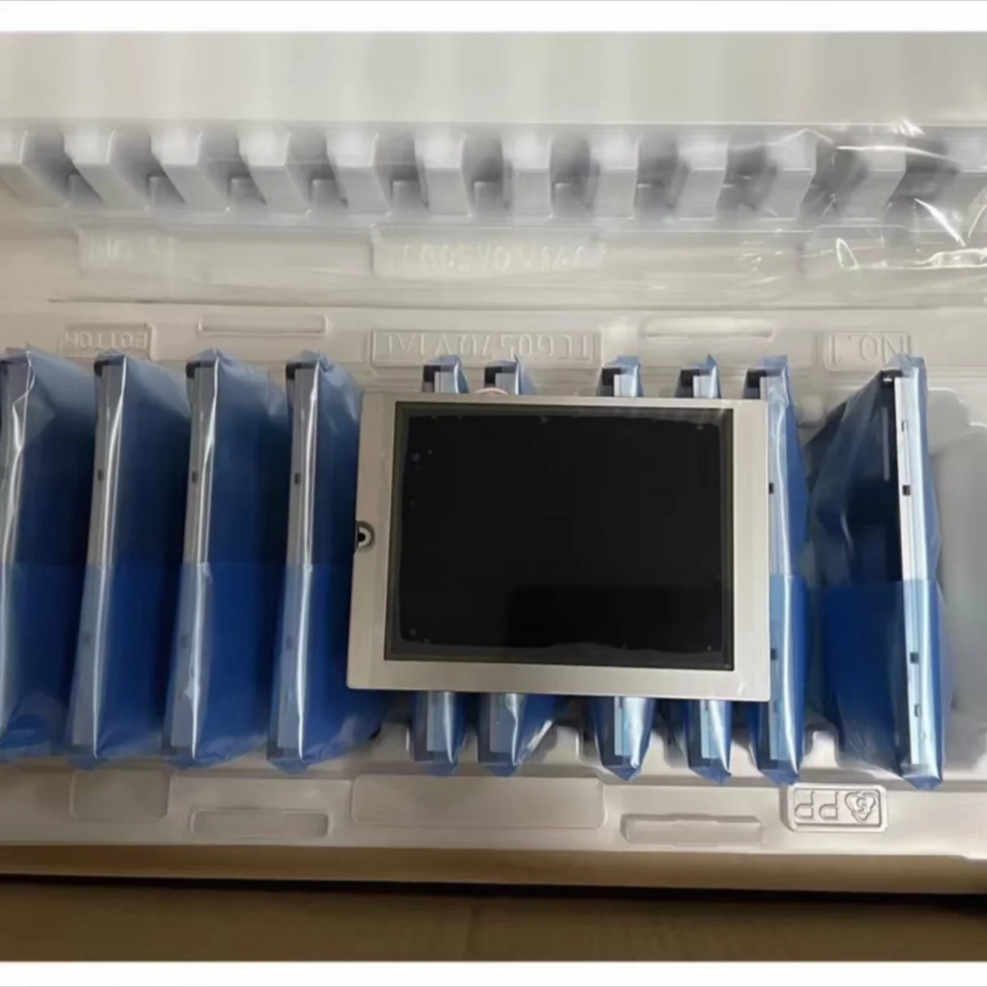 5.7inch Original Kg057Qv1Ca-G00 Kcg057Qv1Db-G770 Lcd Display Screen Shipped in Grade a Condition