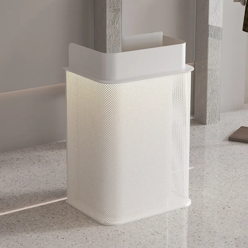 

Modern light luxury clothing store checkout page Bar counter Shop Small wrought iron grid counter Beauty salon Reception desk