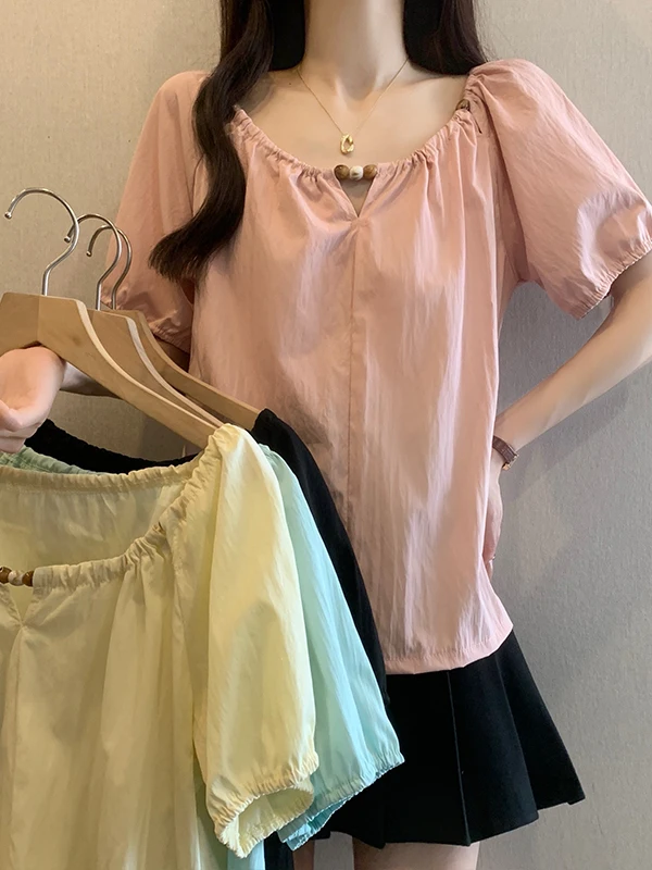 

Новая летняя повседневная рубашка больших размеров с коротким рукавом и бисером, скрывающая недостатки фигуры, свободный крой во французском стиле