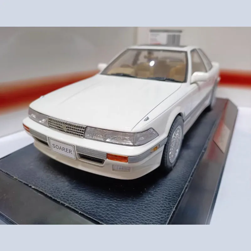 

Hobby Japan 1:18 Scale Soarer 2.0GT TwinTurbo L GZ20 1988 Replica Resin Toy Car Model Static Decoration Classic Collection
