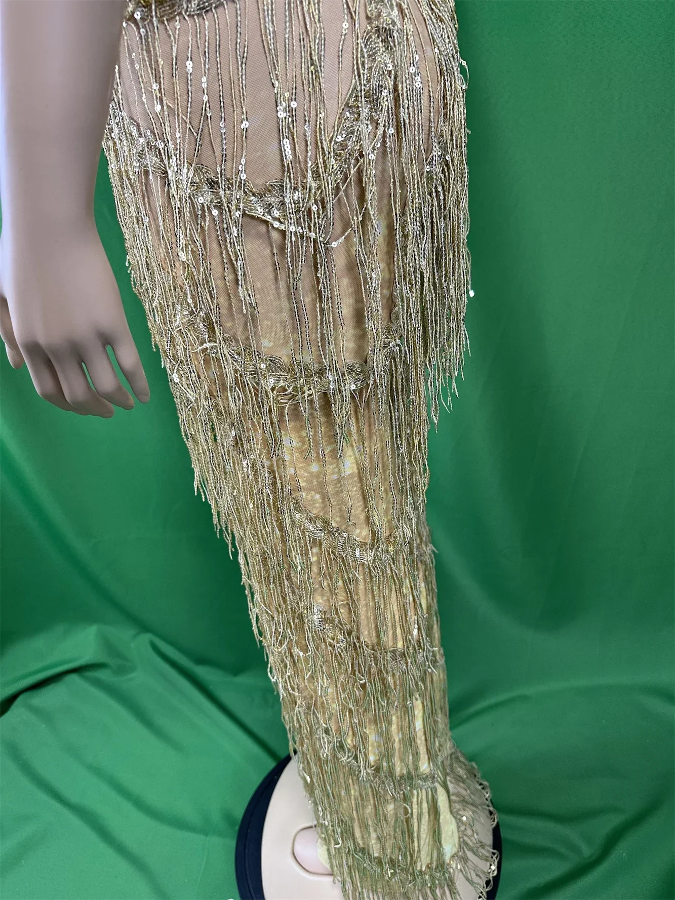 Damskie złote kombinezony z frędzlami z dżetów, seksowne stroje taneczne DJ DS Gogo Drag Queen, kostiumy rave na festiwal, bezrękawnikowe body 2025