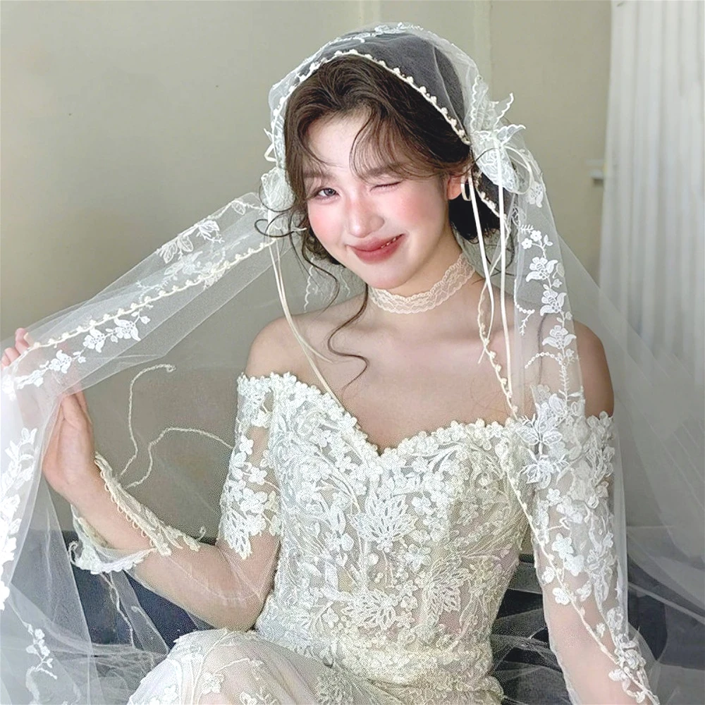 

Vintage White Chapel Veil with Lace Edge Wedding Veils Lace-Trimmed Bridal Veils with Bow Wedding Supplies Marriage Party