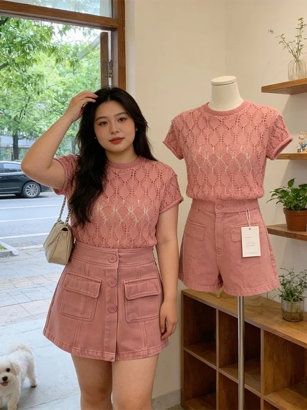 

plus Size Pink Summer New Hollow out Short Sleeve Knitted Shirt A-Line Denim Skirt Two-Piece Set Women's Fragrance Style Outfit