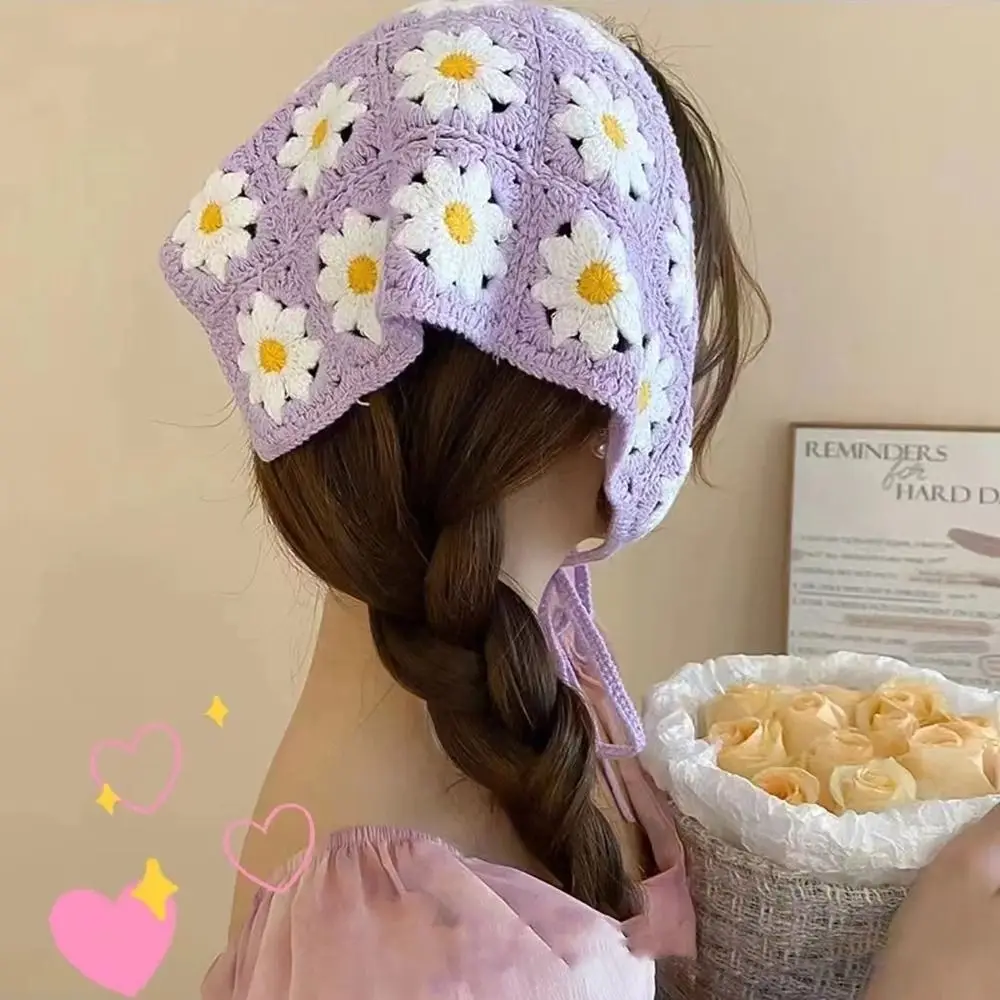 French Pastoral Style Triangle Headband Knitted Daisy Flower Headscarf Hat Handmade Crochet Flower Strawberry