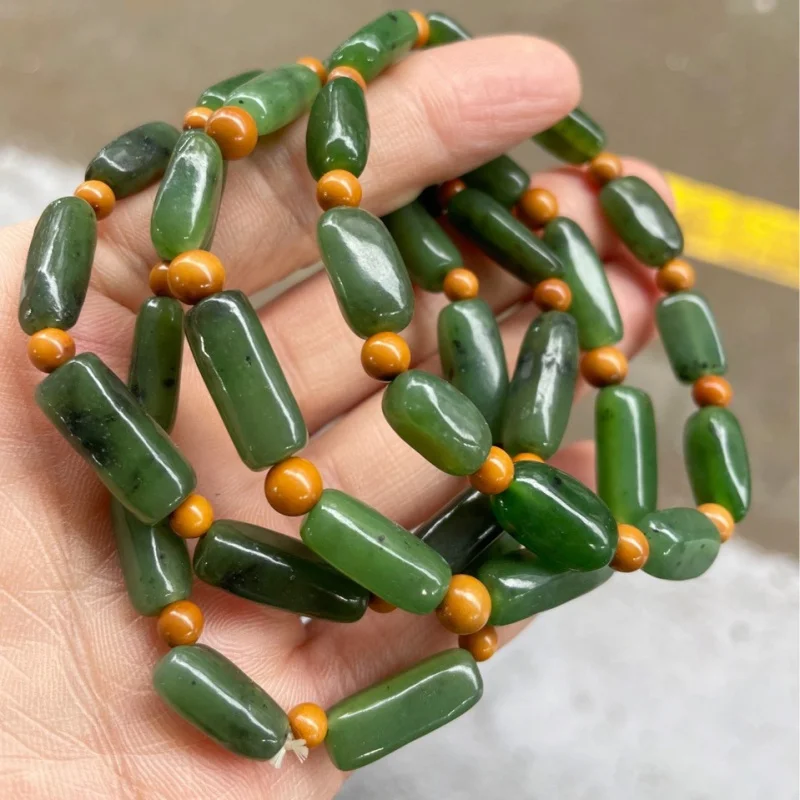 

Браслет из нефрита Хэтянь и различных драгоценных камней Биджи