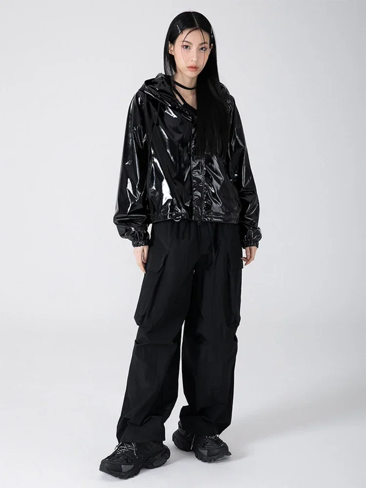 Shiny PU Women Waterproof Overcoat With Hooded Ladies Patent Leather Long Sleeve Flight Jacket Coat Casual Entertainment Custom