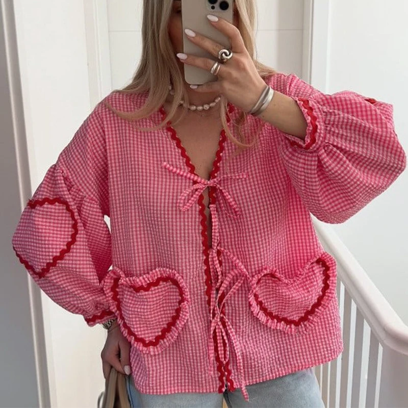 Women Lovely Heart Pockets Shirts Fashion Casual Loose V Neck Bow Buttons Blouses Plaid Love Heart Ribbon Female Chic Tops