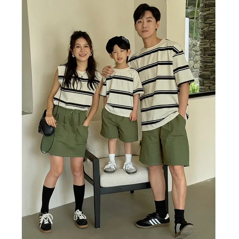 

2024 Family Set Clothes Women Mom Daughter Tops Skirts Dad Son Baby T Shirts Two Piece Outfit Summer Korean Children's Clothing