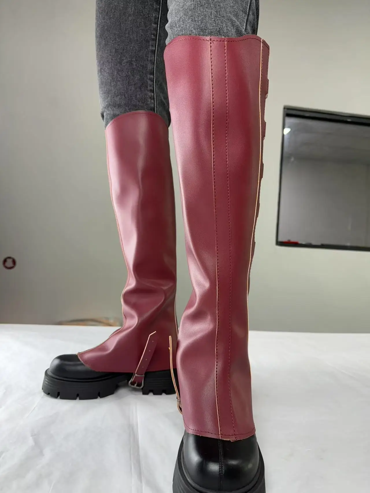 Halloween Neue mittelalterliche grüne Wikinger-Leggings, Piratenstiefel, lange Stiefelüberzug, Cosplay-Stiefel, Fußüberzug, Schuhüberzug, verstellbare Größe