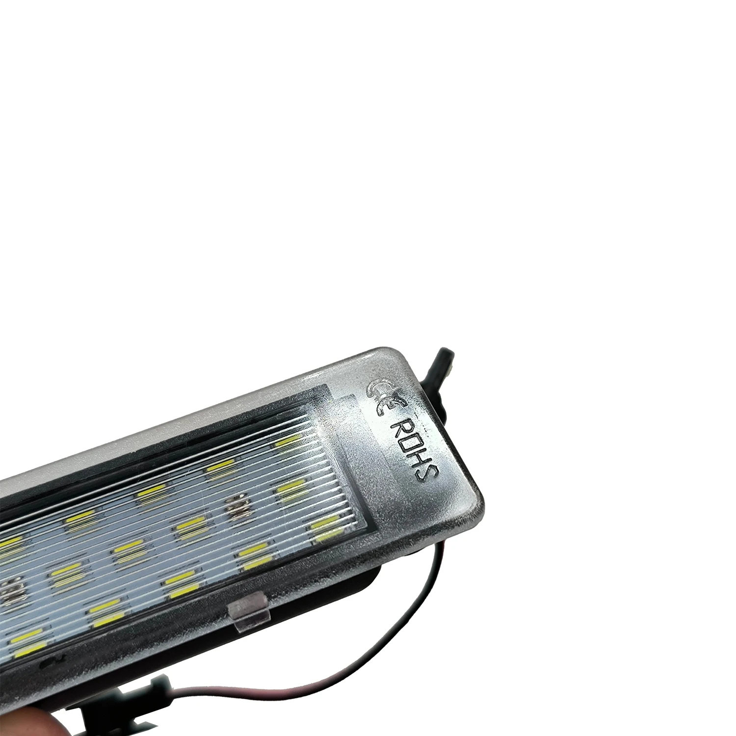 ضوء لوحة الترخيص لأوبل موكا 12-18 أمبيرا 17- إنسيجنيا سبورتس تورير 09-17 لكاديلاك CTS ELR XTS SRX ضوء لوحة الأرقام