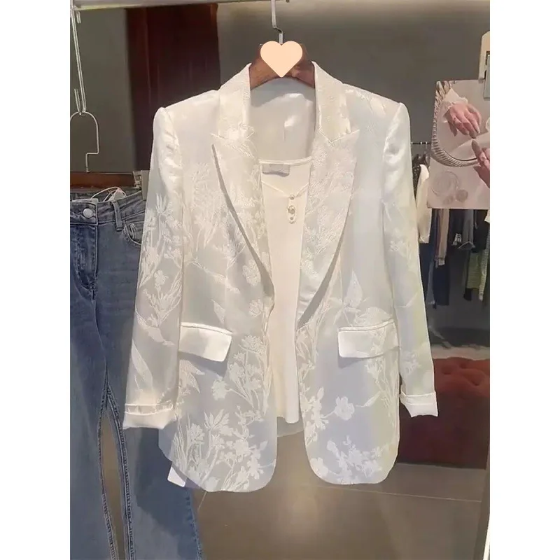 China-Chic Women's Wear, Chinese Style, High Level, Light Luxury, Small Crowd Design, White Jacquard Suit Coat, New Women's 2024