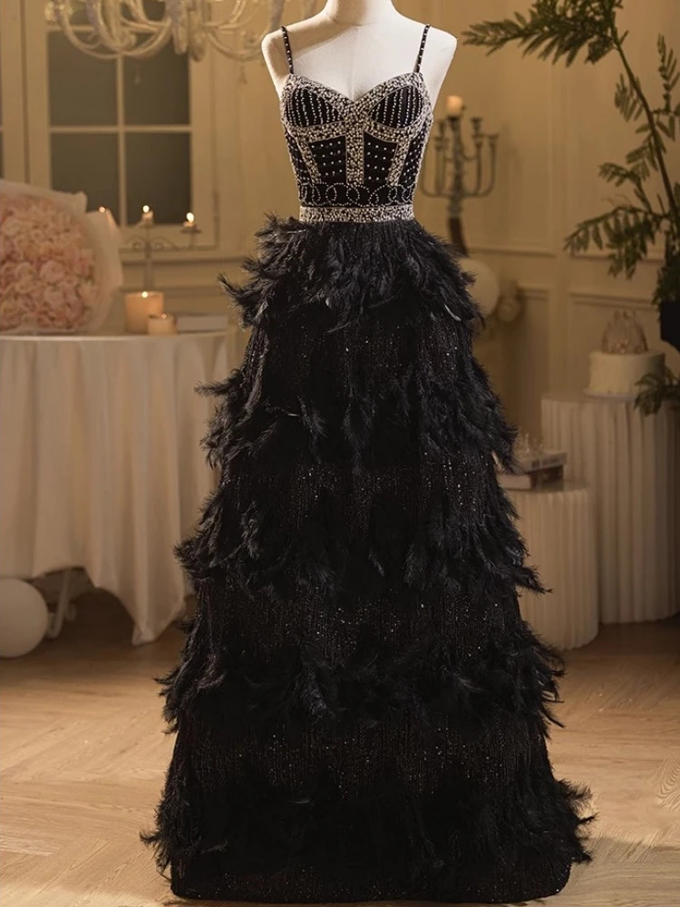 Tatsächliches Bild Gothic schwarz Abend garderobe Abendkleid V-Ausschnitt Kristall feder eine Linie Frauen Hochzeits feier Kleider Abschluss ball Anlass