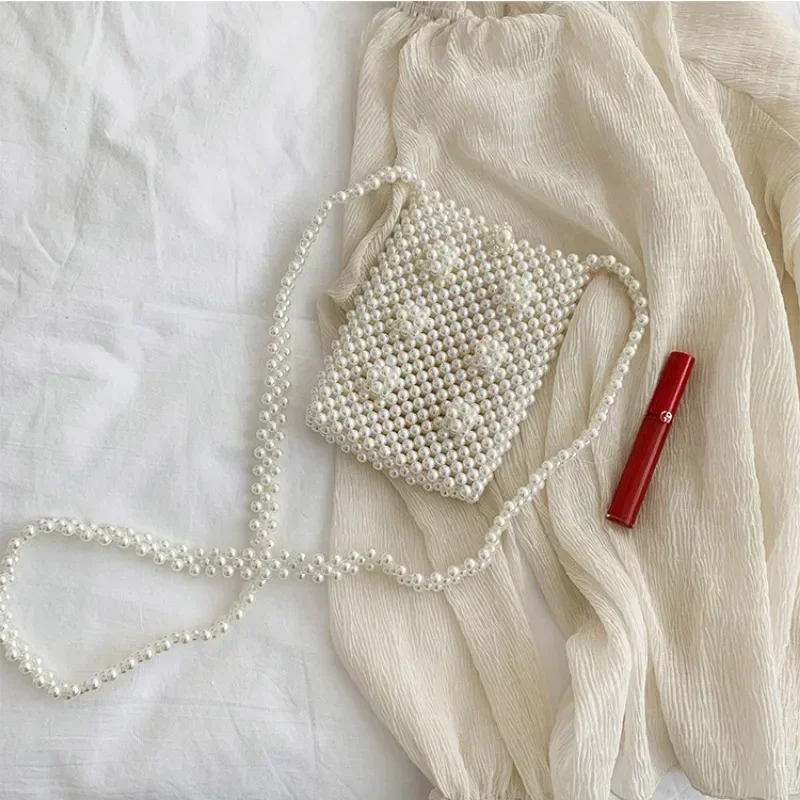 Bolso de perlas con cuentas a mano para mujer, Mini bolso cruzado Retro con cuentas de perlas de Color blanco, bolso de mano para fiesta y boda