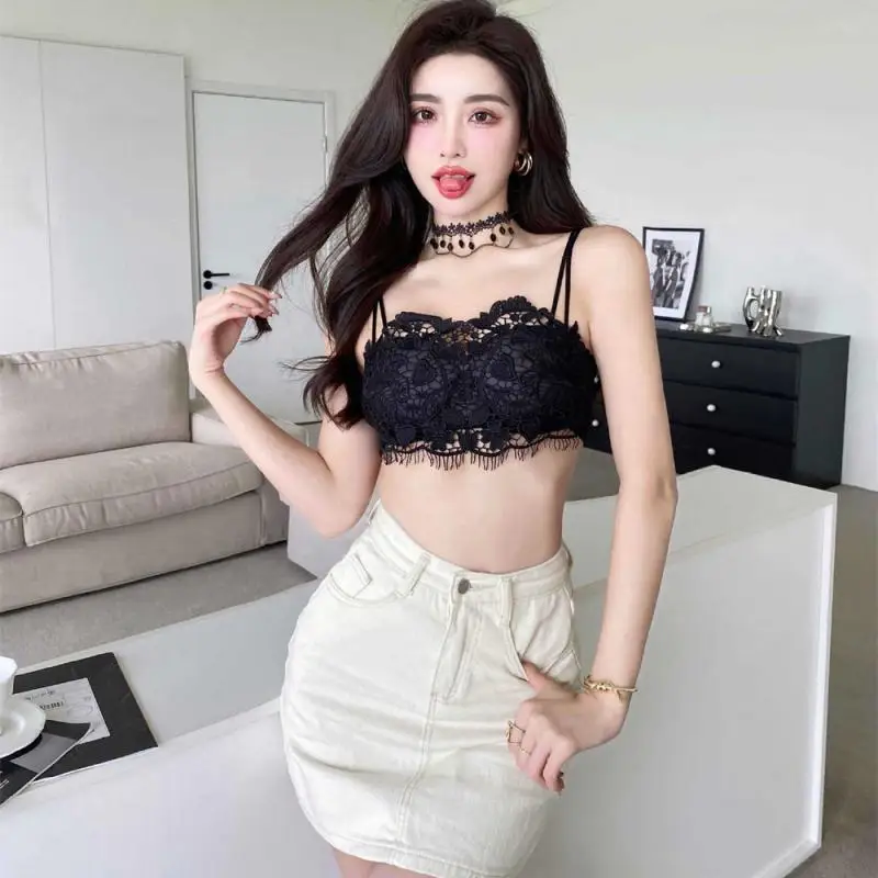 Women's Lace Bra Sexy Hollow Out Flower Underwear Bralette Solid Color Tube Tops Wireless Push Up Bralette Female Lingerie