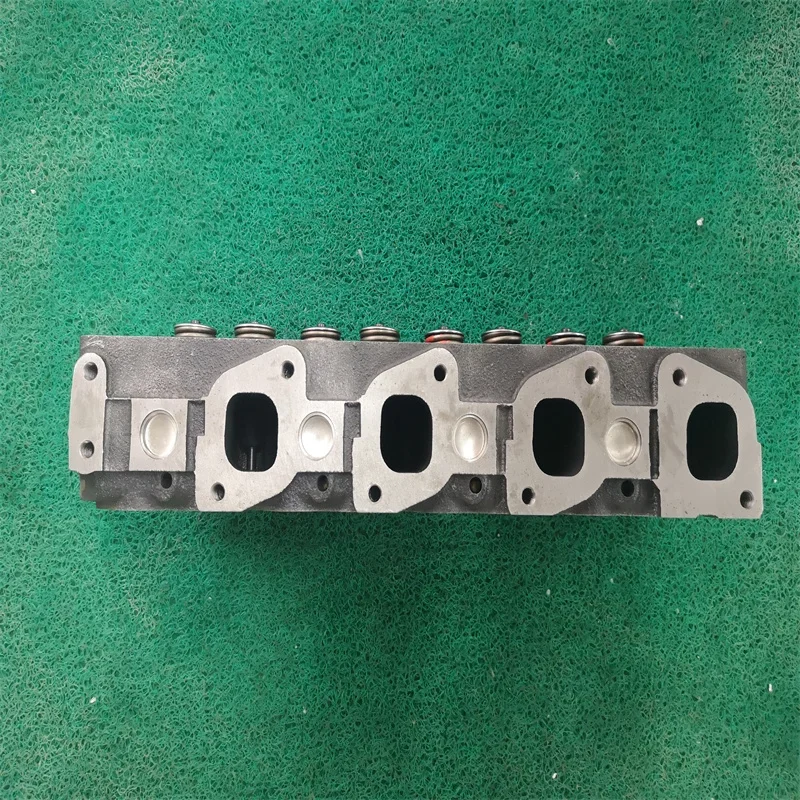 Bd30ti Complete Cylinder Head For Engine Assembly 908713