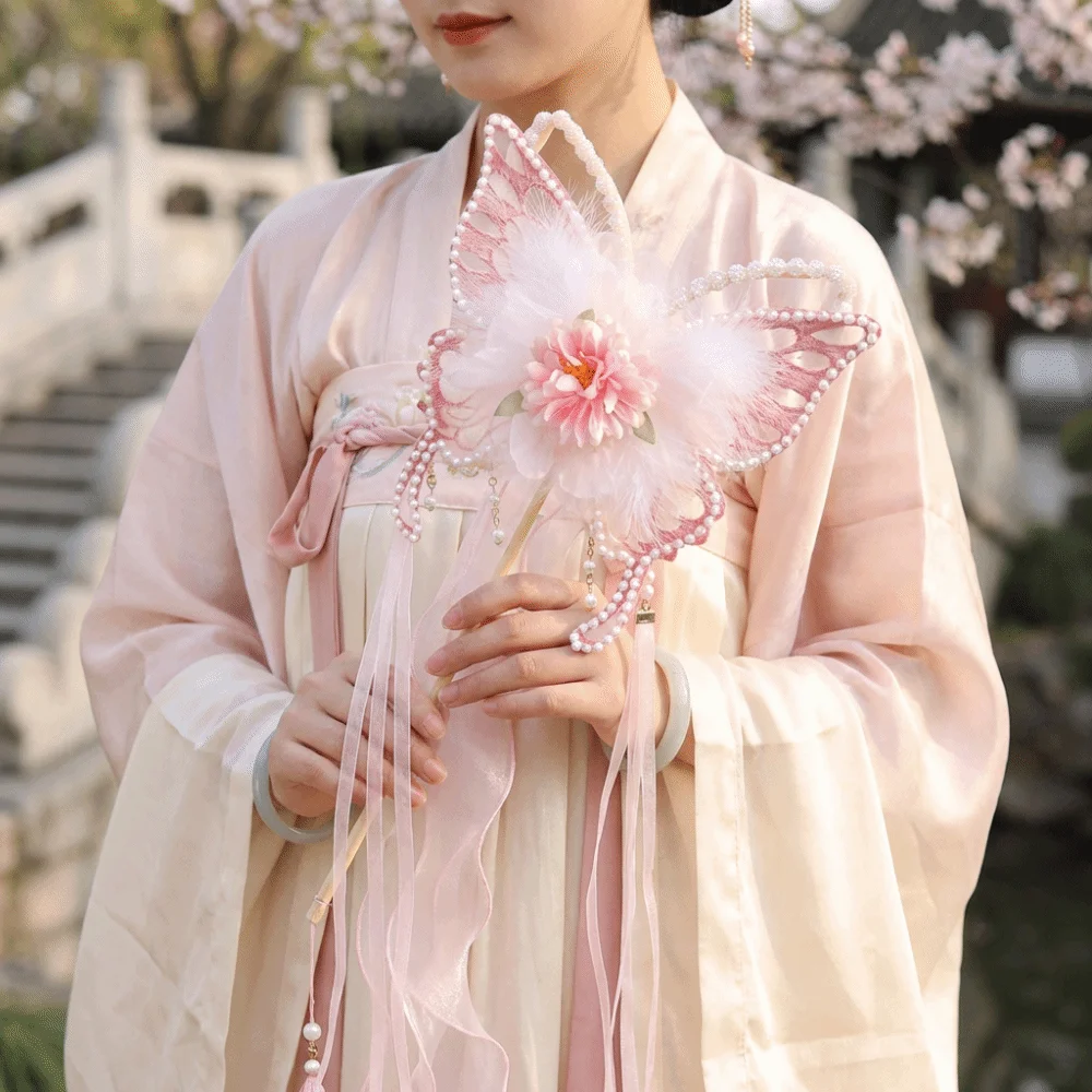 

Chinese Style Retro Butterfly Fan Traditional Fluffy Embroidery Fan Decorative Ancient Hanfu Photography Props Performance Prop
