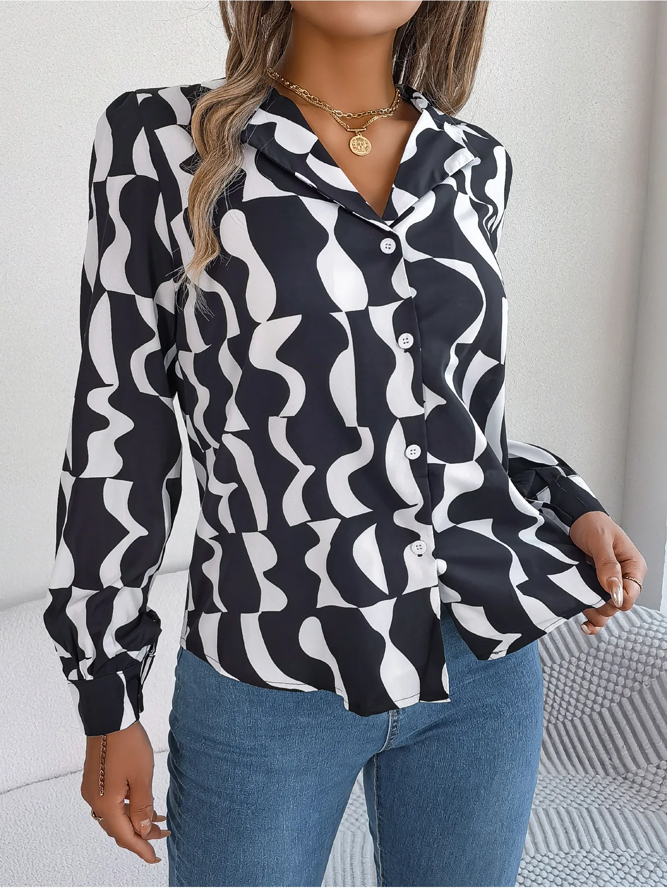 Autumn and Winter Office Lady Shirts Contrast Stripe Notched Collar Long Sleeve Tops Women Single Breasted Elegant Shirt