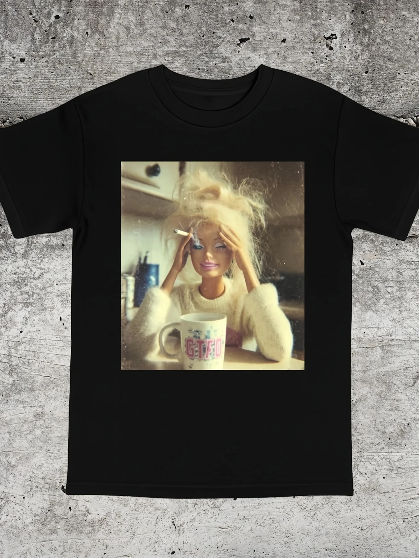 Unisex internet celebrity shocking doll face emoji T-shirt, awkward internet emoji set, suitable for unisex fun internet celebrity trendy T-shirts