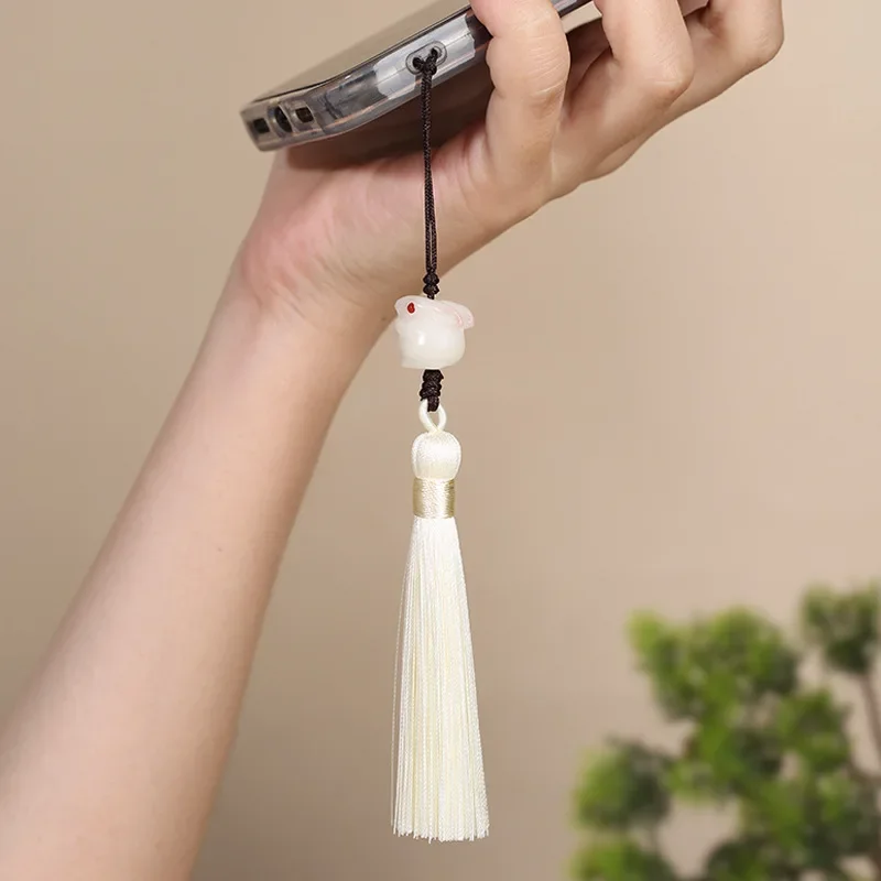 

Real jade rabbit Bodhi root mobile phone chain keychain bag hanging tassel accessories advanced antique graduation gift