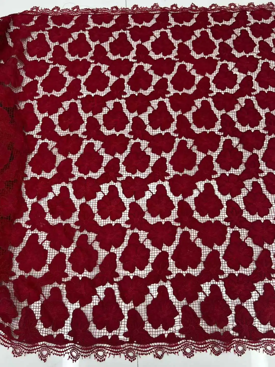 African Milk Silk Cord Lace Fabric 2025 High Quality Lace Water Soluble Nigerian Guipure Cord Laces For Wedding Party Dresses