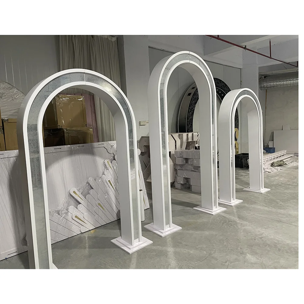 ダブルセミサークルウェディングゴールドアーチ背景スタンドPVCラウンド背景フレームアクリルアーチフレームウェディング背景用