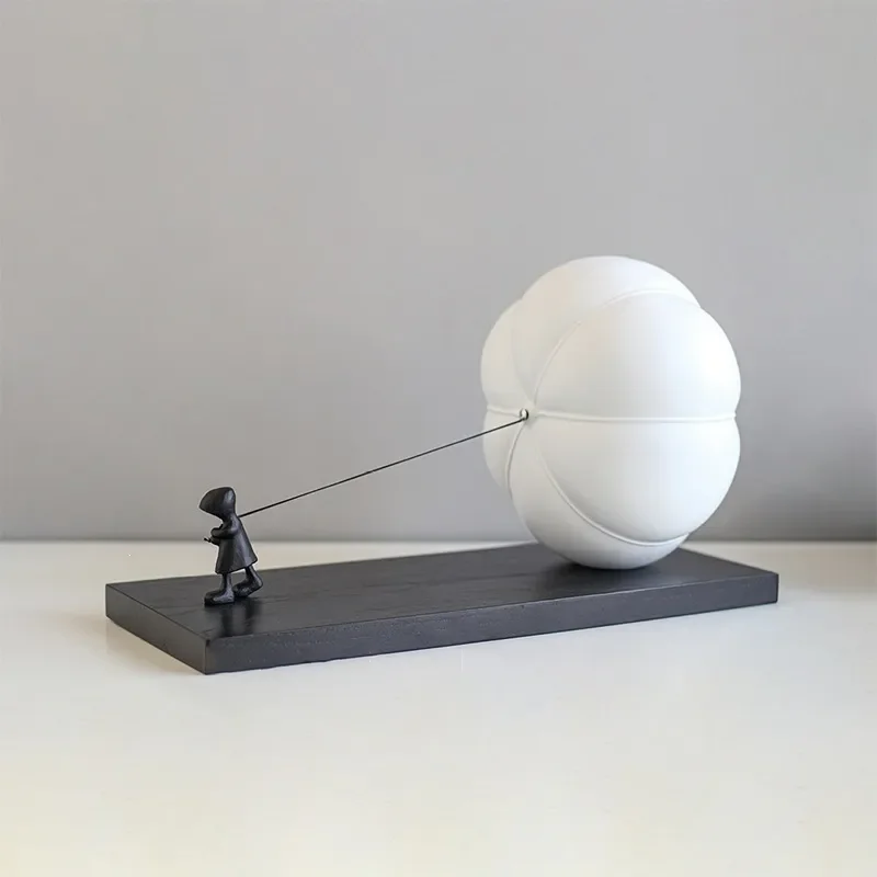 Creative simple balloon children's hotel lobby model room children's room bedroom living room entrance cartoon sculpture