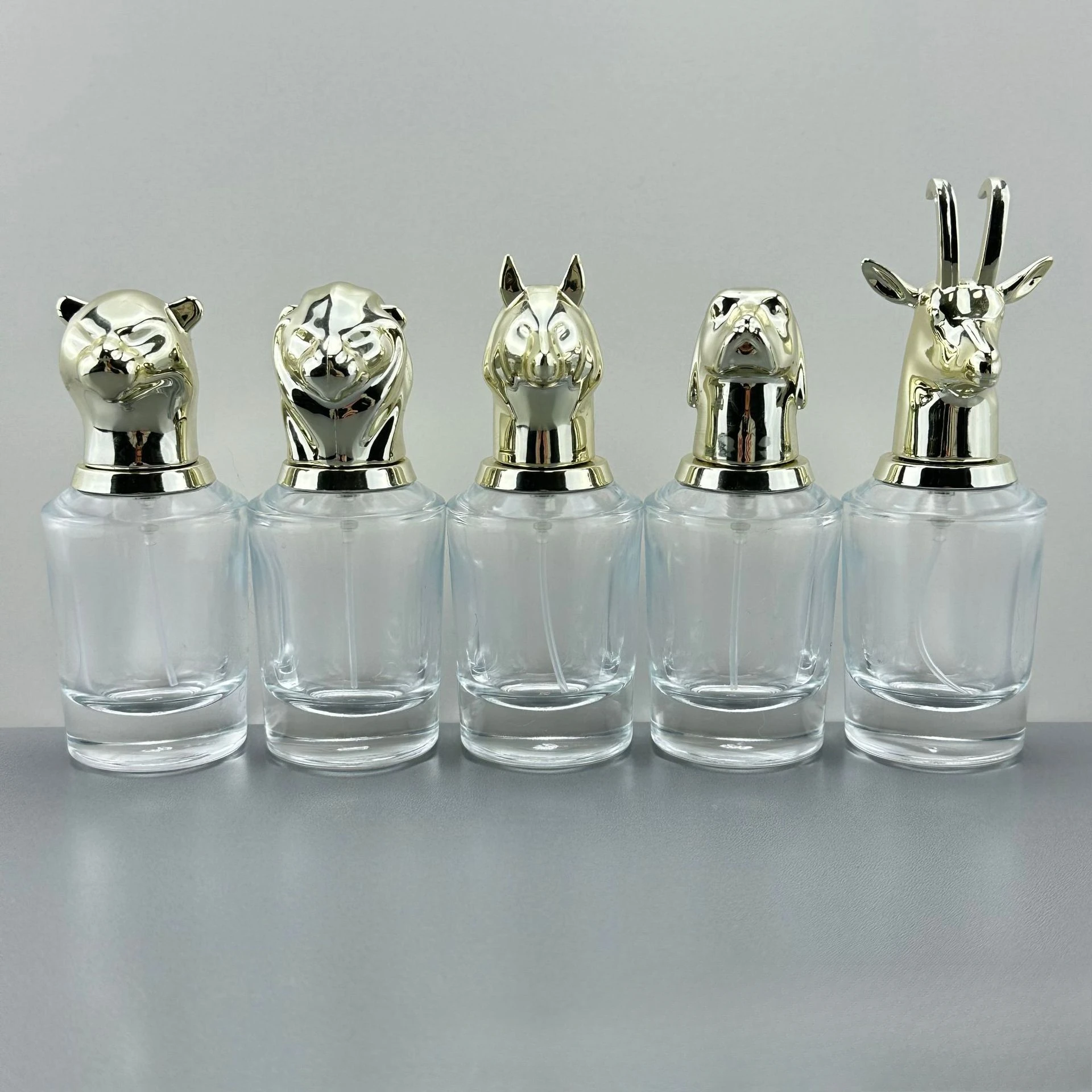 Perfume Bottle Stock Animal Animal Head Model Cover 13 Bayonet Large Side 30ML Small Capacity Electrolysis Nozzle Center Sleeve