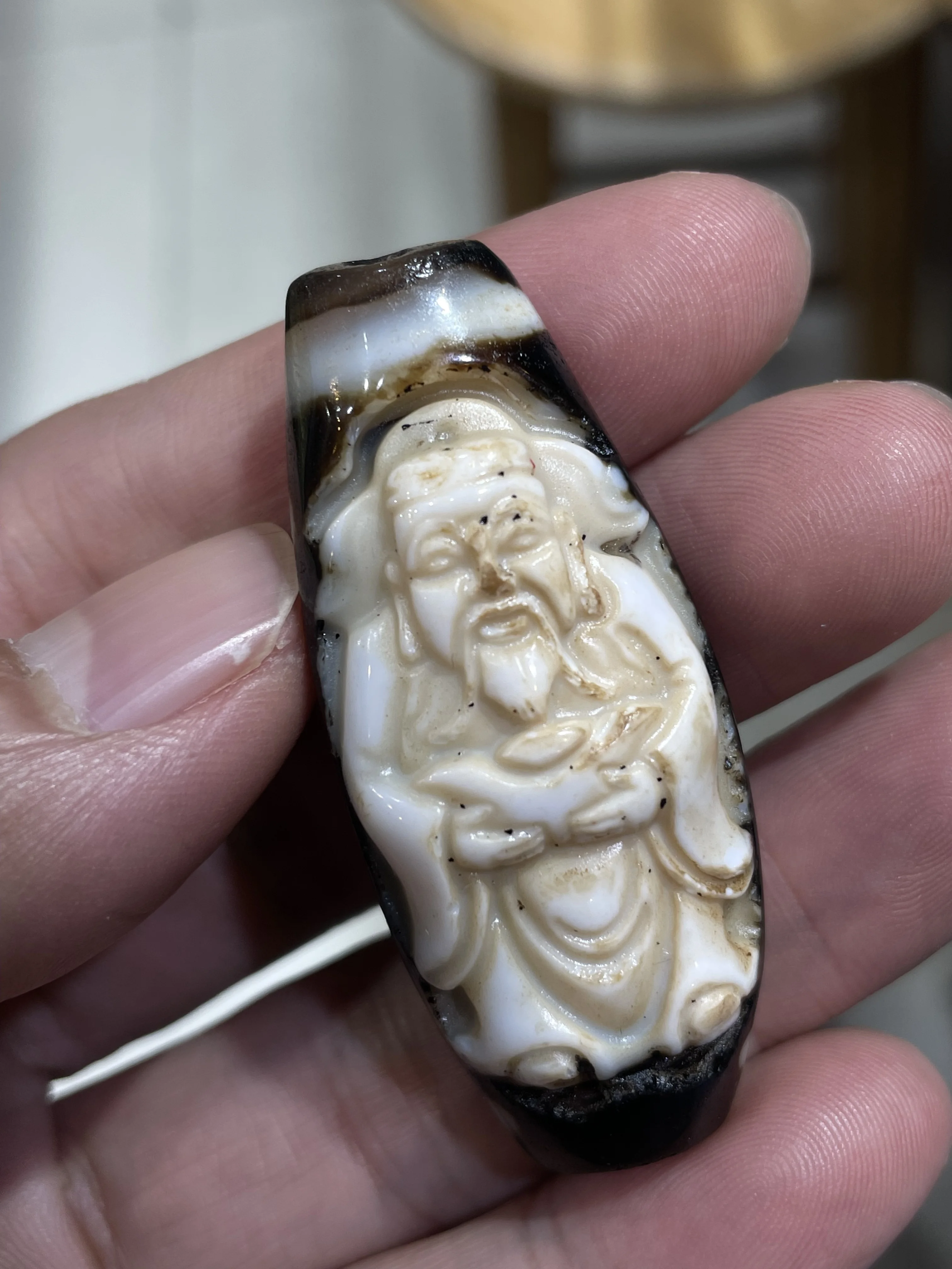 

Tibetan Old Agate Wealth God Heavenly Lord Kwan Guangond Sculptural dZi Bead Pendant Amulet Talisman Treasure Jewelry