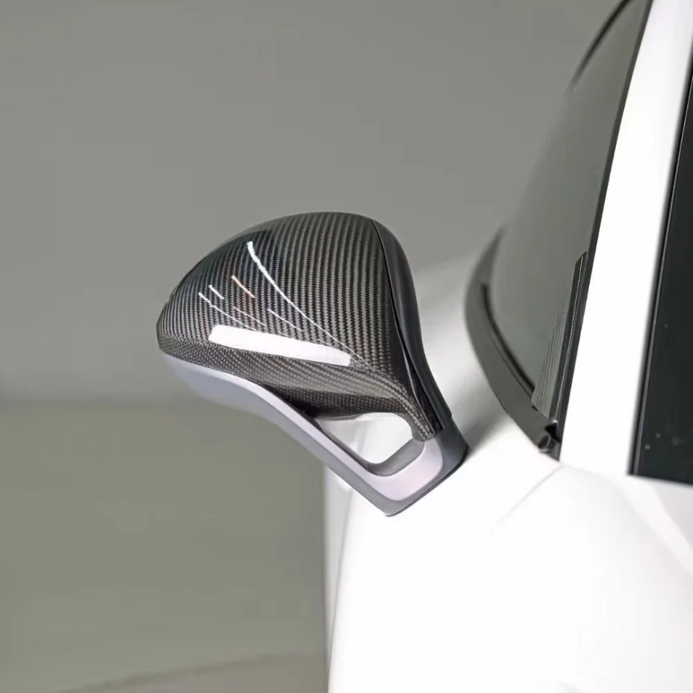 Night Driving Safety with a Smart Anti-Glare Rearview Car MirrorHigh-Definition Wide-Angle Rearview Mirrors: a Must-Have Upgrade