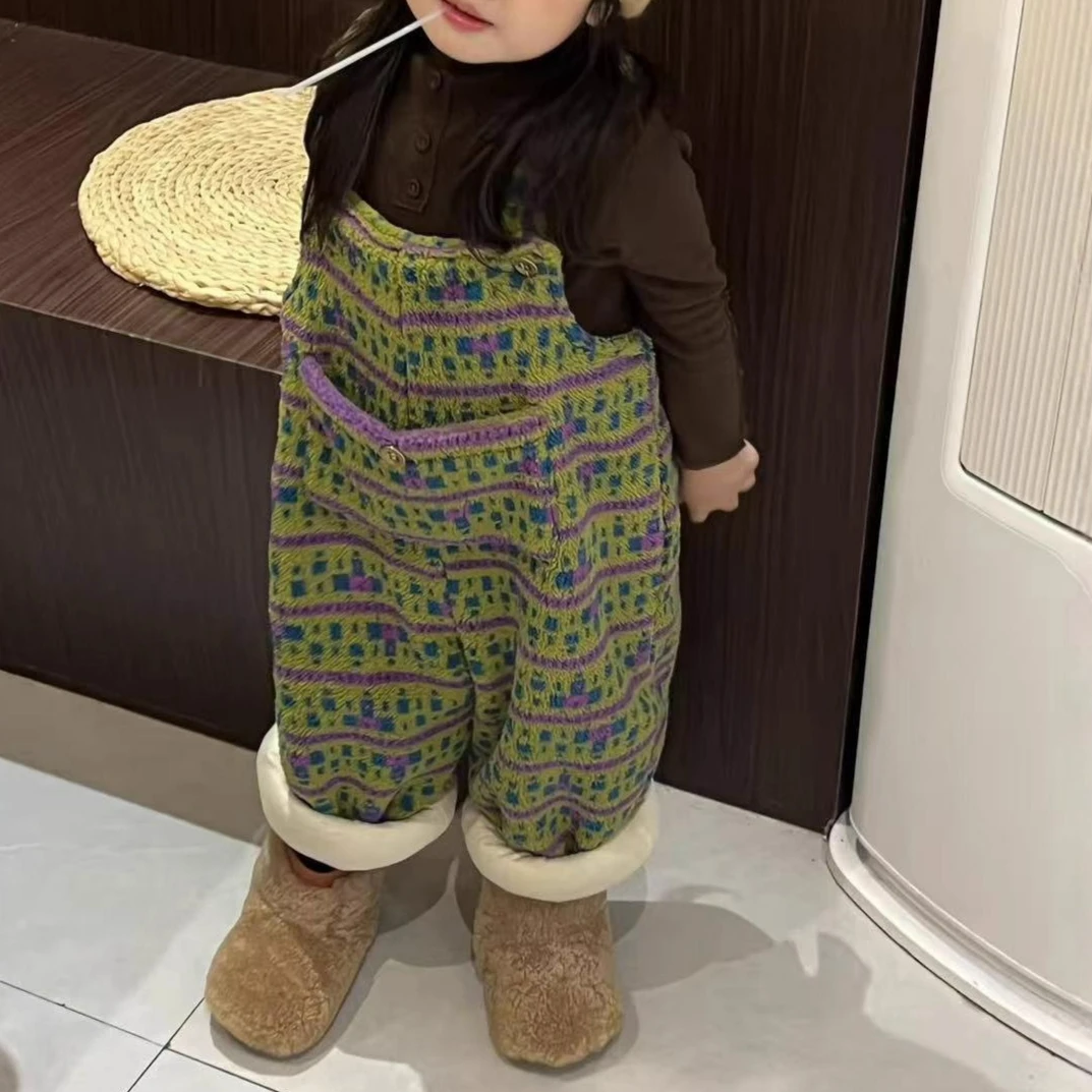 Children's Velvet Strap Pants Autumn/Winter 2026 New Baby Pants Stylish Casual Hairy Jumpsuit