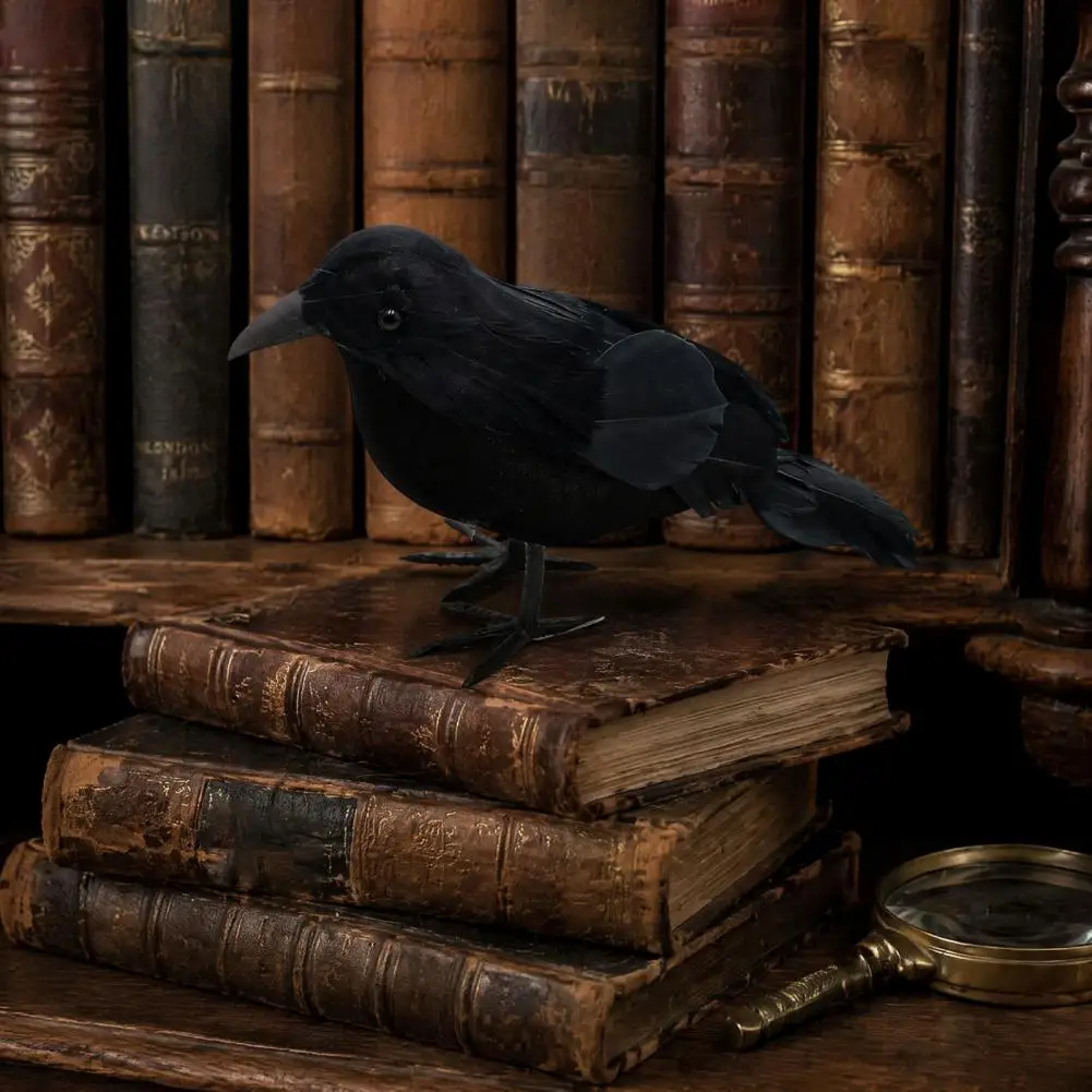 High-end Decorative Crow Statue Realistic Crow Figurine Feathered Raven Statue Spooky Halloween Party Props Haunted House Decor