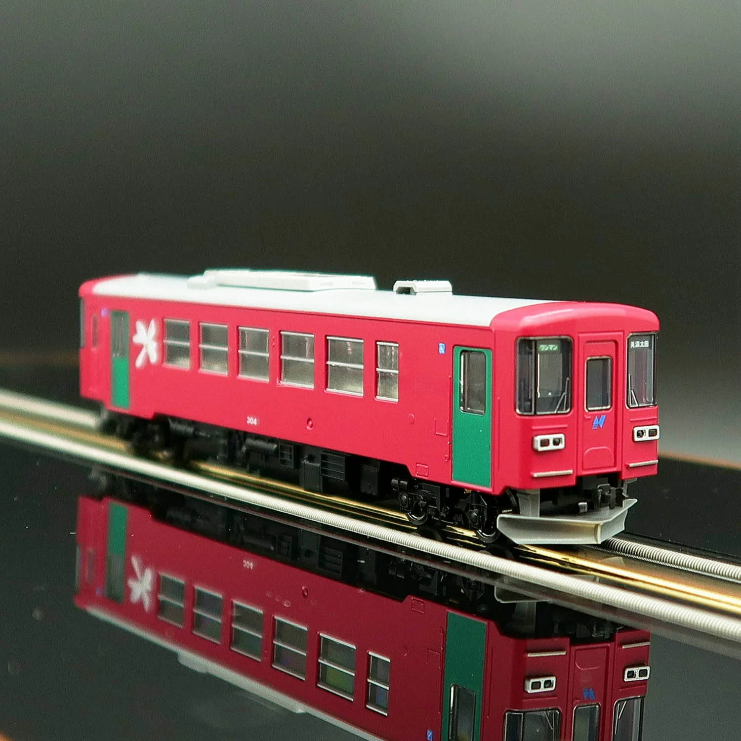 TOMIX Train Model N Type 8614 Railway No. 300 (No. 304) Rail Car Model Toy