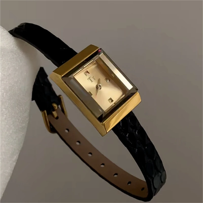 

Elegant Women'S Watch, Petite And Exquisite, Retro Style, New 2026 Women'S Artistic High-Value Watch, Watch Accessory.