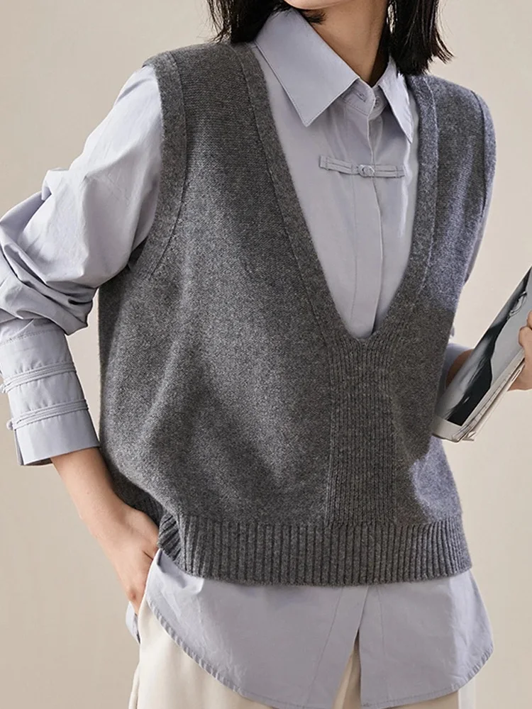 

Spring Autumn Waistcoat Chic Big V-Neck Wool Vest Sweater Women's Pullover 100% Merino Wool Knitwear Sleeveless Soft Clothing