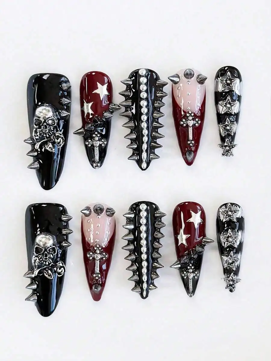 

Goth 10 Punk Style Rivet Nail Art, High Quality Handmade Nail Art, Vintage Metal Skull Star Elements Long Almond Shaped Wearing