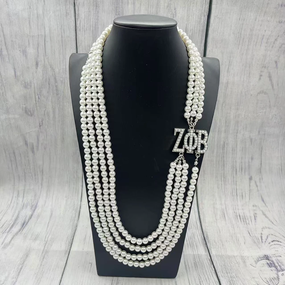 قلادة من اللؤلؤ متعددة الطبقات بشعار الحروف اليونانية لحفلة نادي نسائي الأخت #6