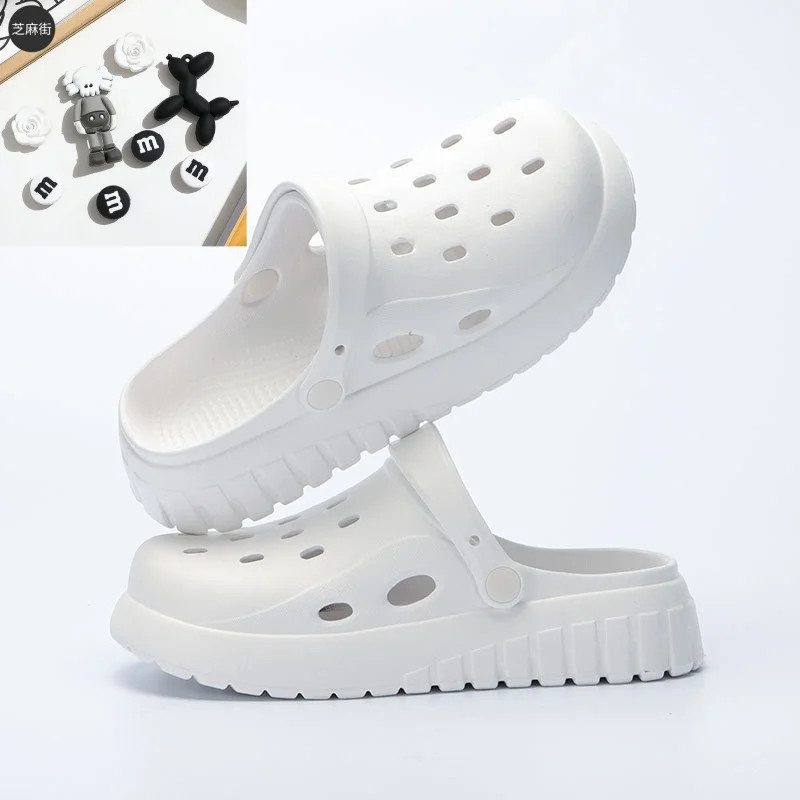 Women White Clogs 2024 New Arrival Slides Simple Comfortable EVA Sandals for Men Stylish Outdoor Slides Black