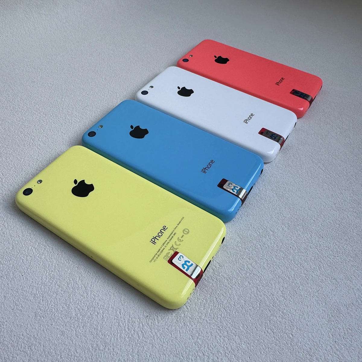 Original 4,0 "iPhone 5C 3G teléfono móvil de doble núcleo 32GB ROM WIFI IOS teléfono antiguo desbloqueado teléfono móvil 1510mAh batería