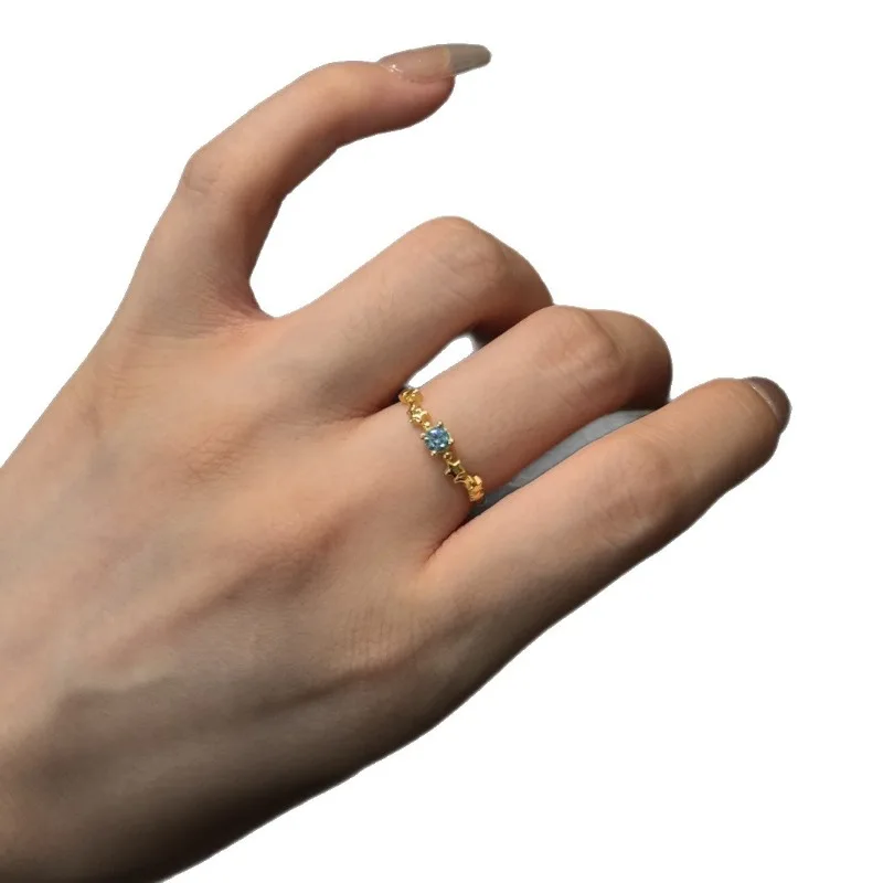 خاتم الزركون المرصع بالذهب العتيق من القرون الوسطى بتصميم متخصص وخفيف الوزن وحلقة مفتوحة على شكل نجمة راقية