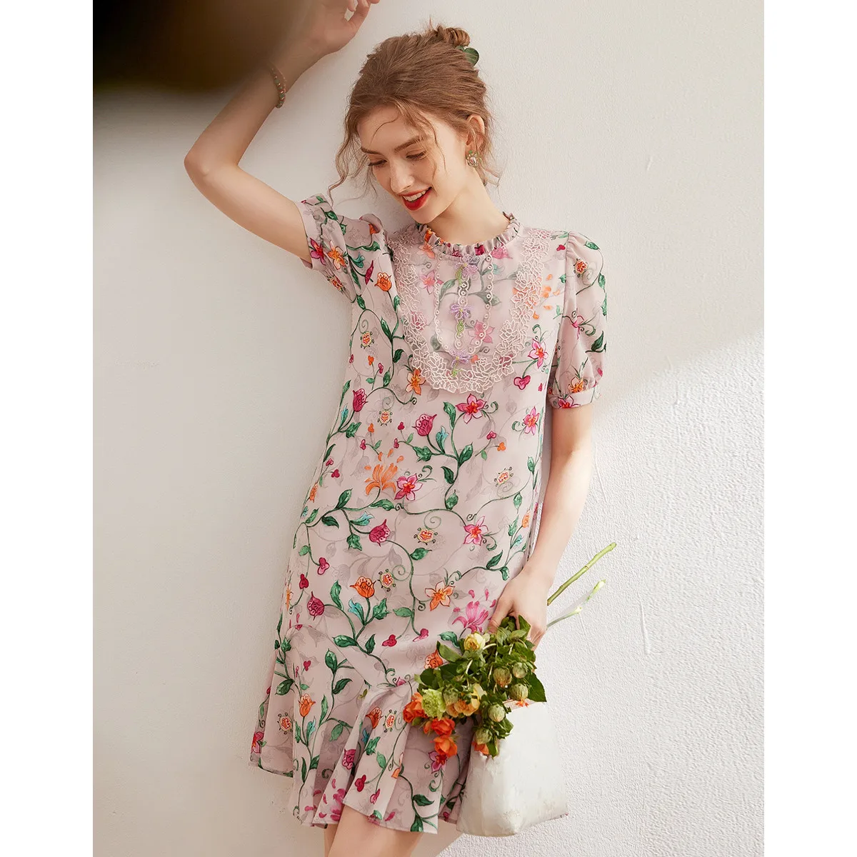 LOUIS YAO Floral Dress 2024 Summer Elegant Embroidery Beading Lace O Neck Short Sleeve Loose A-LINE Short Dress