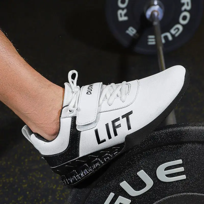 

New hot sale gym essential lightweight high quality comfortable weight lifting squat training shoes Very good
