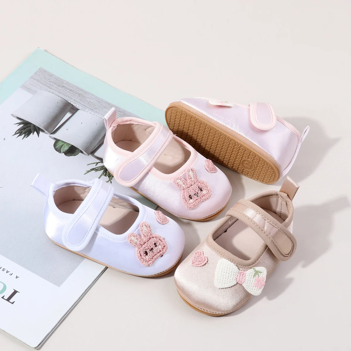 New Style Spring Summer Cartoon Print Baby Pre-Walker Shoes Soft Rubber Sole Non Slip Indoor Toddler Shoes For 0-18 Months Baby