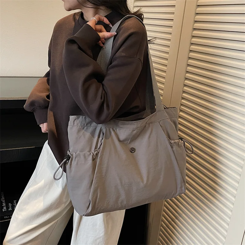 Women Stylish Oxford Tote Bag Lightweight Foldable Multi Pocket Large Capacity Shoulder Bag for School Versatile Storage Bags - view 2