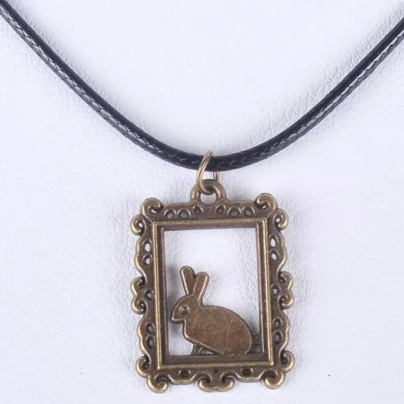 24*18Mm Vintage Bronze Antique Rabbit Bunny Pendant Necklace Women Wax Cord Rope Necklace Jewelry Fashion Alloy Jewellery