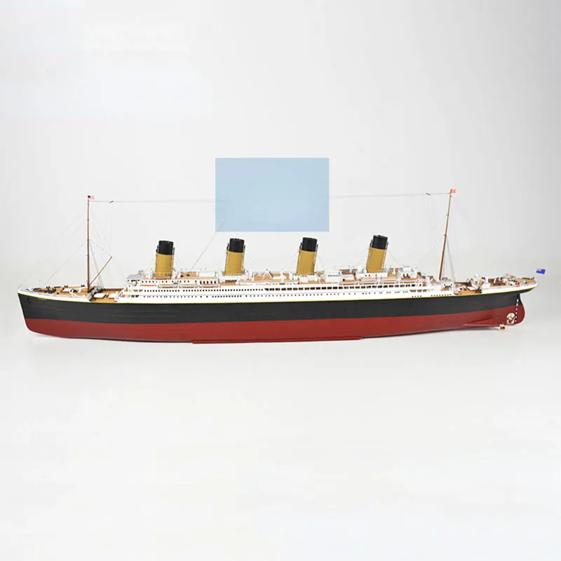 RC Ship 1/200 Titanic Cruise Model Finished Ship Glass Fiber Reinforced Plastic Hull 136CM Large Cruise Ship