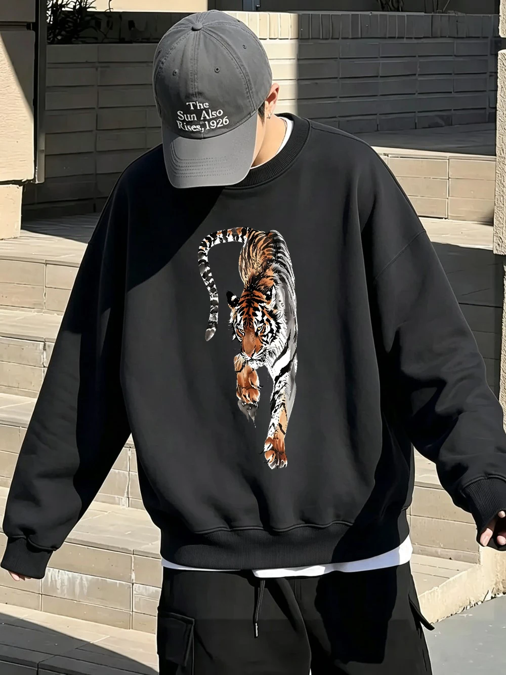 Chinese Ink Wash Tiger Printed Pullovers Mens Winter Jogging Sweatshirts Oversized Crewneck Hoodies Basics Fleece Warm Clothes